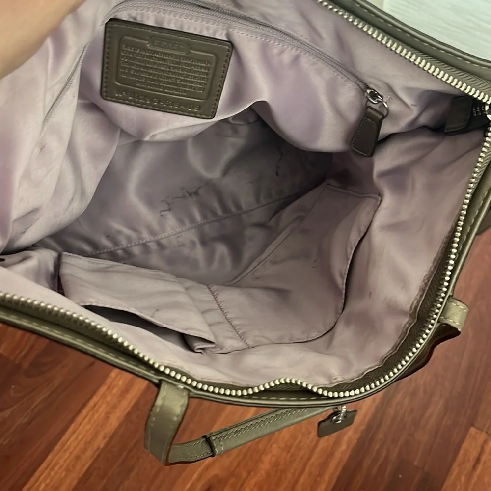 COACH signature stitched tote sv bronze